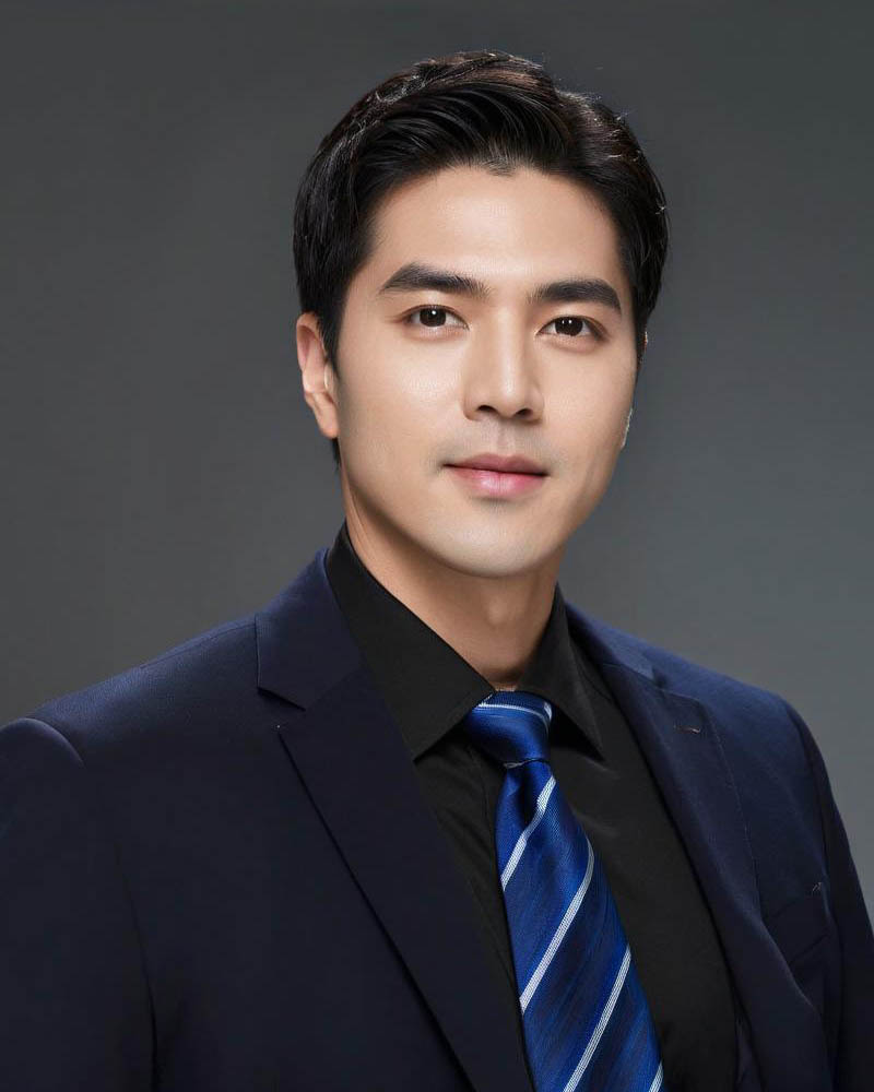 丁可先生：著名油画家